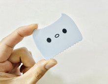 かわいいお顔→指に装着！「ん、一体どう使う？」セリアでうっかりを防いでくれるスグレモノの正体は♪