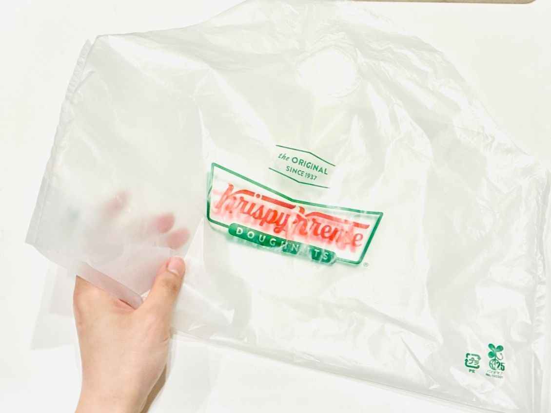 【ドーナツとか買った時の袋】捨てないでよかったー！我が家では、こうやって使う「ピシッと整列しました」