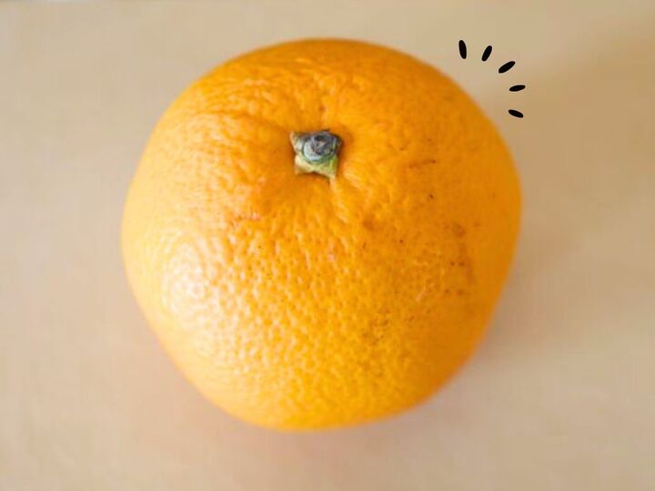 皮が厚い『夏みかん』や『はっさく』を簡単&キレイにむく方法。これでもう手がベタベタになりません♪