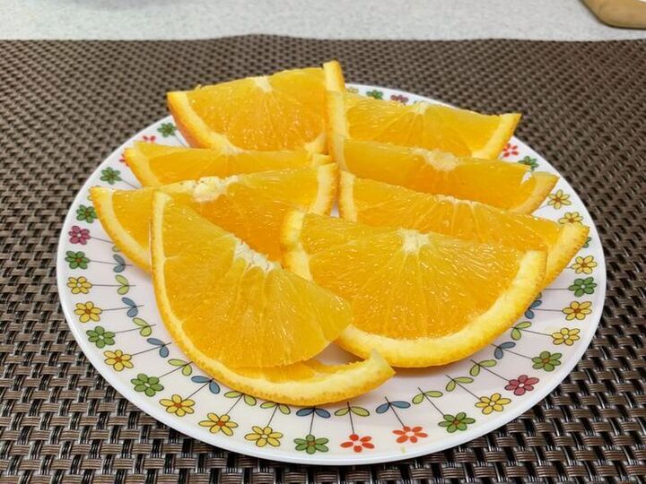 フルーツ好きさん集合!ベタベタ回避&秒速で食べられる”切り方♪
