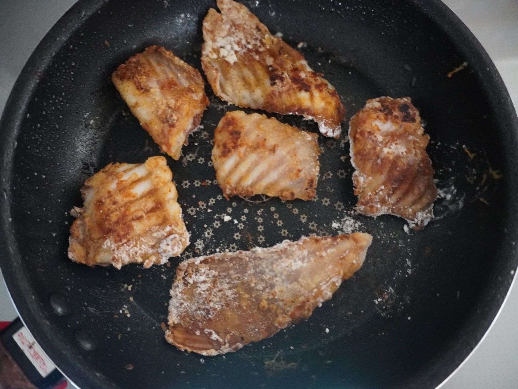 きつね色になるまで揚げる