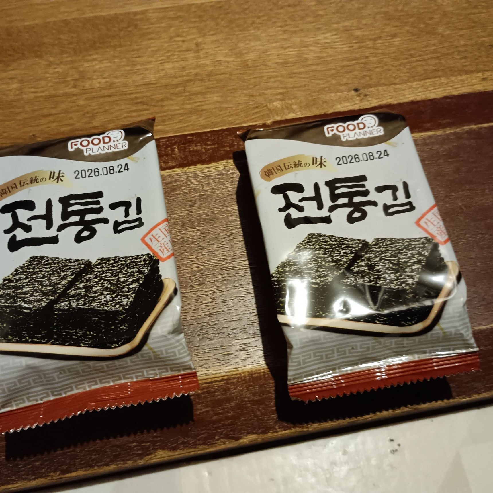 パリパリして美味しい。そして、分厚い感じののり