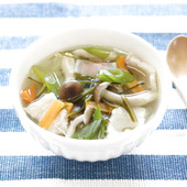 野菜たっぷり昆布スープ