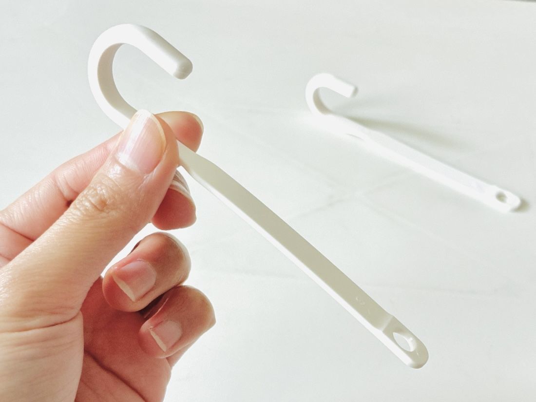 【セリア】小さなステッキの正体な〜んだ？S字フック超えかも！？新型の便利グッズに思わず感心♡