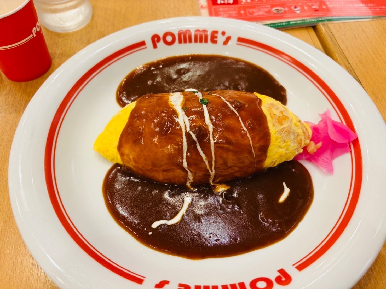 こだわりの卵を使ったふわふわオムライス