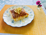 艶々グレーズのかかった爽やか「レモンケーキ」