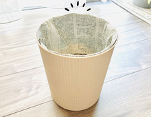ゴミ袋の代用に『新聞紙』が大活躍！わが家はこの方法でスッキリ見え。ゴミ回収もラクチンに♪