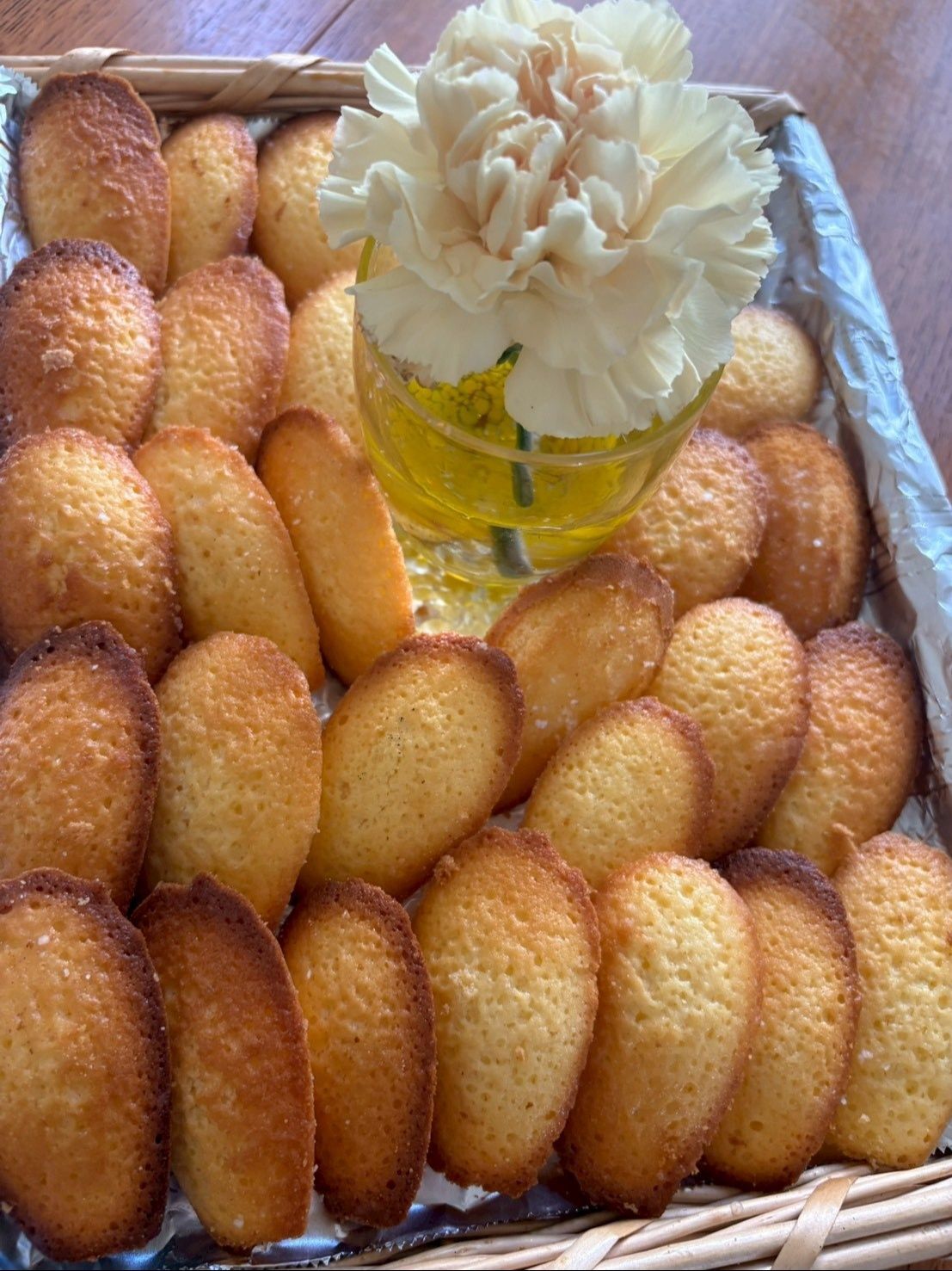 母の日のお返しに子供たちへレモンのマドレーヌを焼きました！