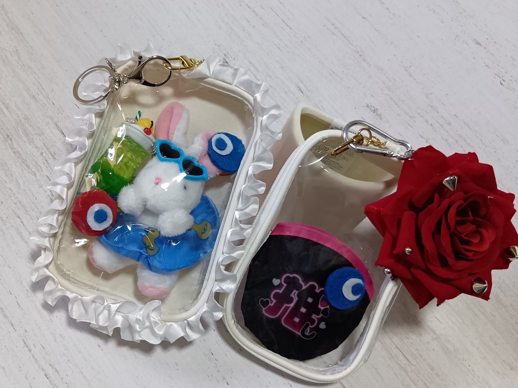 2つのバッグに分けて入れなおしてみました！