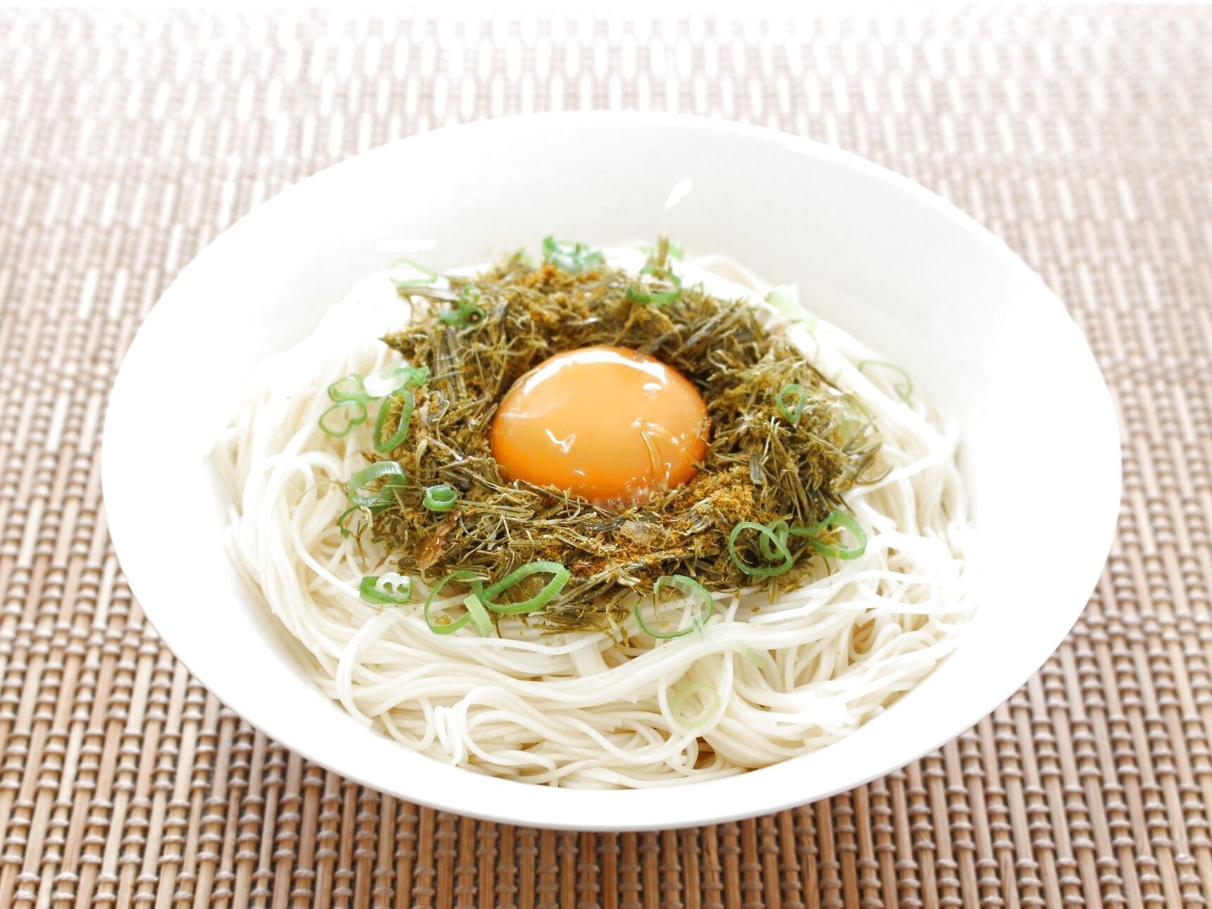 スパイシーぶっかけそうめん