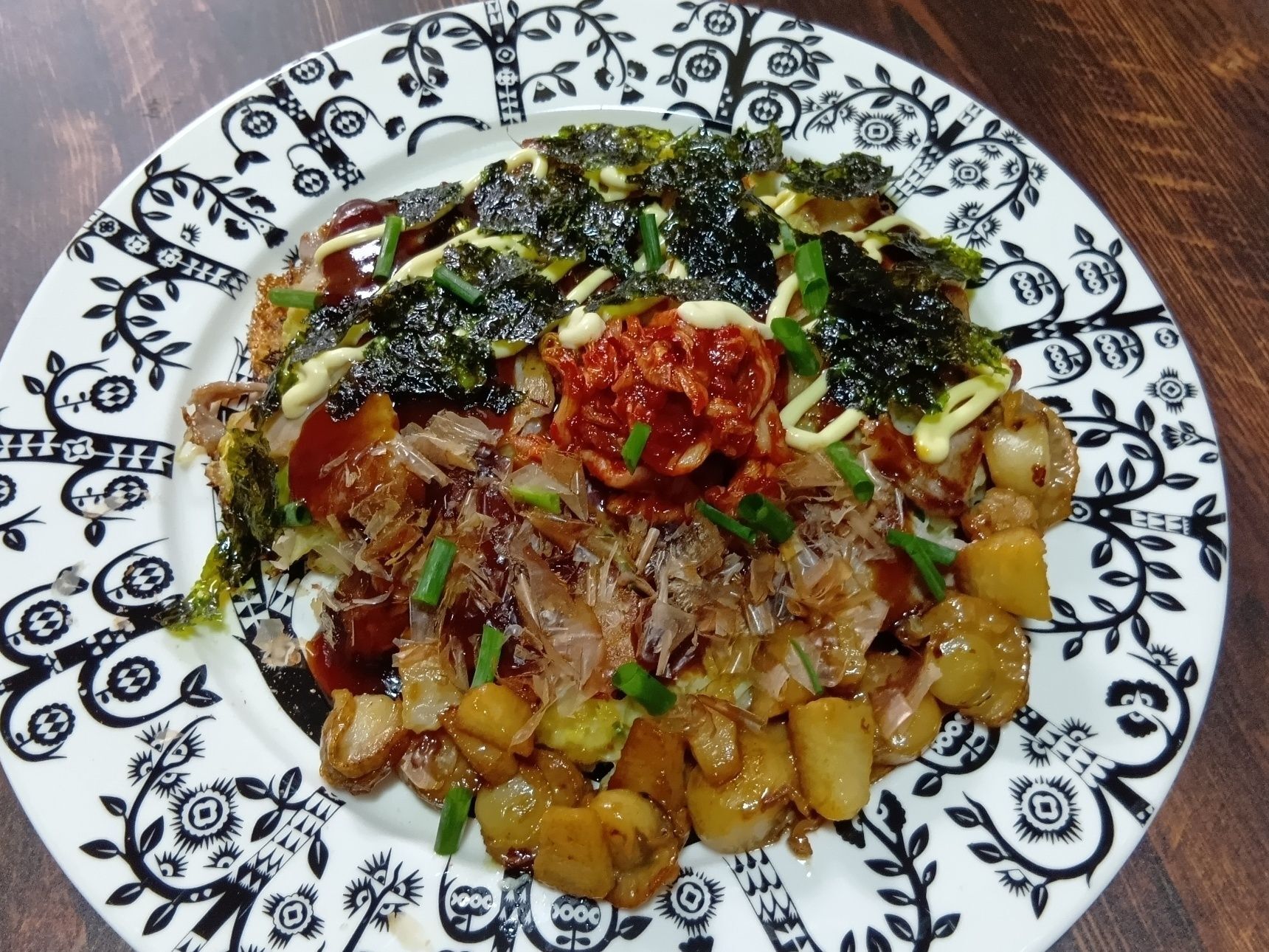 三國シェフのレシピをヒントに、自分なりにアレンジしたお好み焼きです！