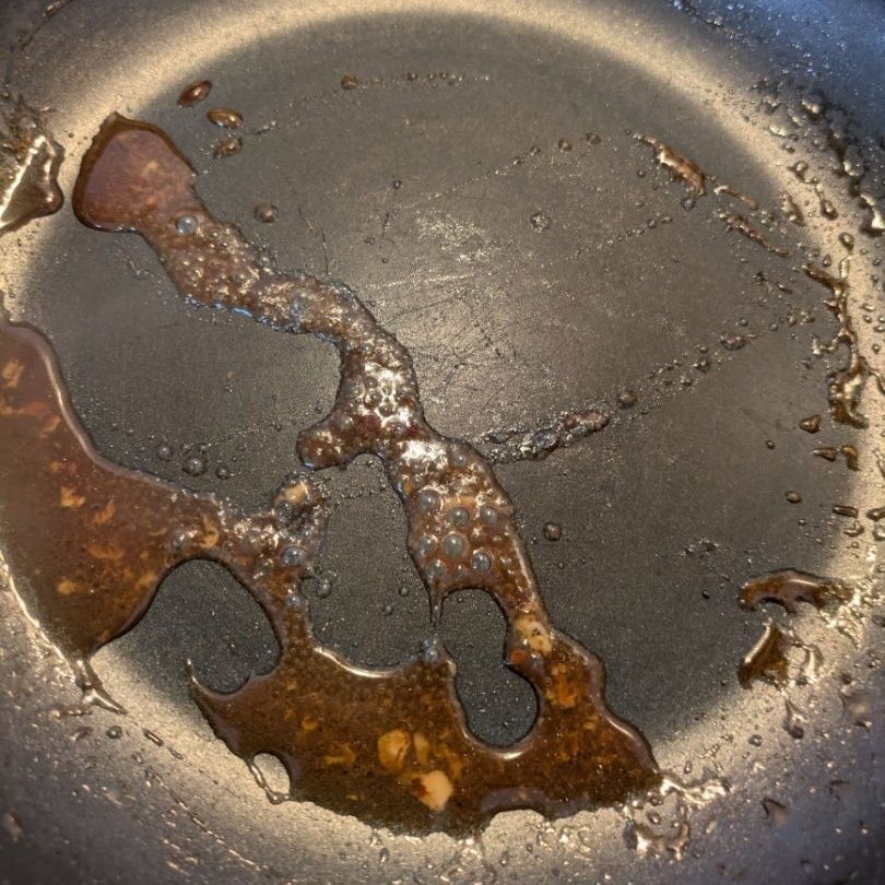 肉を焼いてたれに絡めた後、が大事