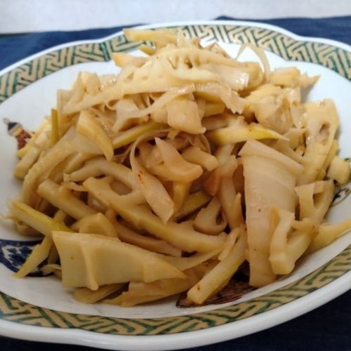 一味をふる（お好みで）