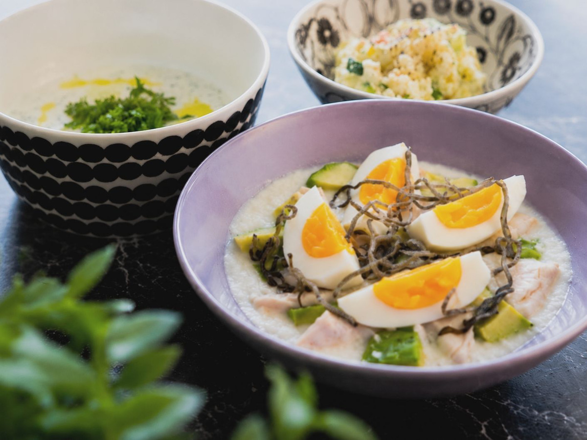 ヨーグルトに『塩』を入れるだけ！大人がワクワク＆食卓の主役級に。今すぐ試せる万能アレンジ3選♪   
