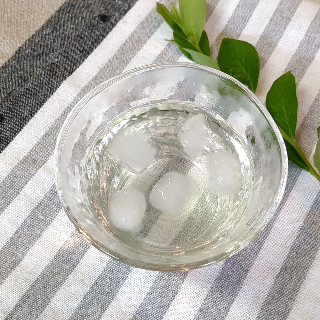 ブルーベリーの新芽でお茶！
