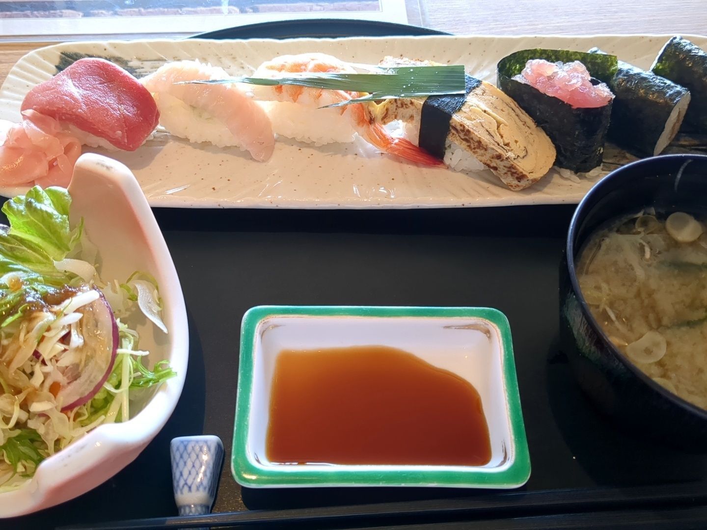 これで税込1100円！？驚きの寿司ランチ！