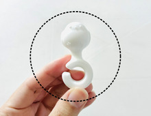 【セリア】これ考えた人天才！濡れた折りたたみ傘の置き場問題を“シマエナガちゃん”が解決♡