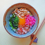 紫陽花具だくさん卵かけご飯