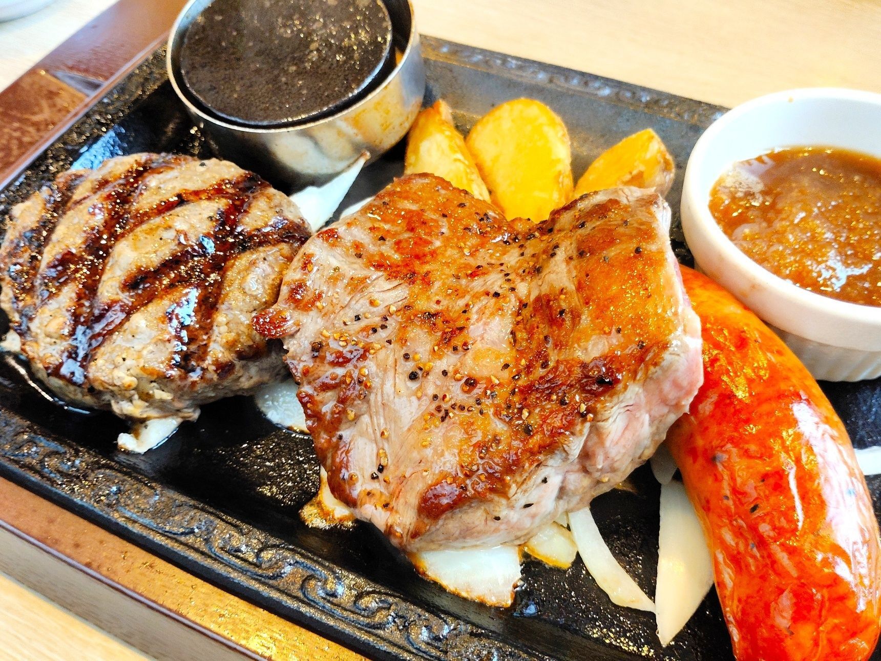 【ステーキガスト】じゃない愉しみ方→実は本格的スイーツの超名店！至福の時間を過ごせます
