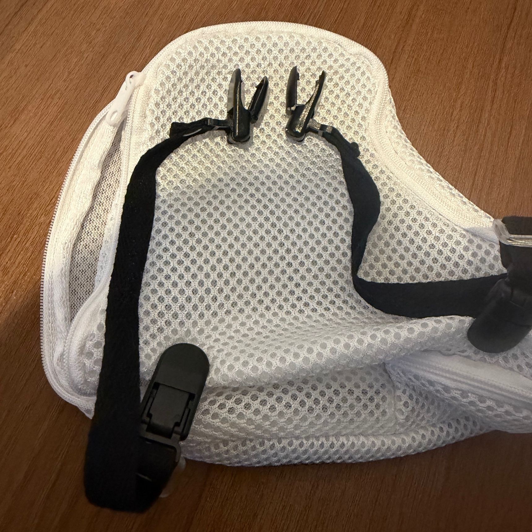 作り方は、挟んでつなぐだけ！