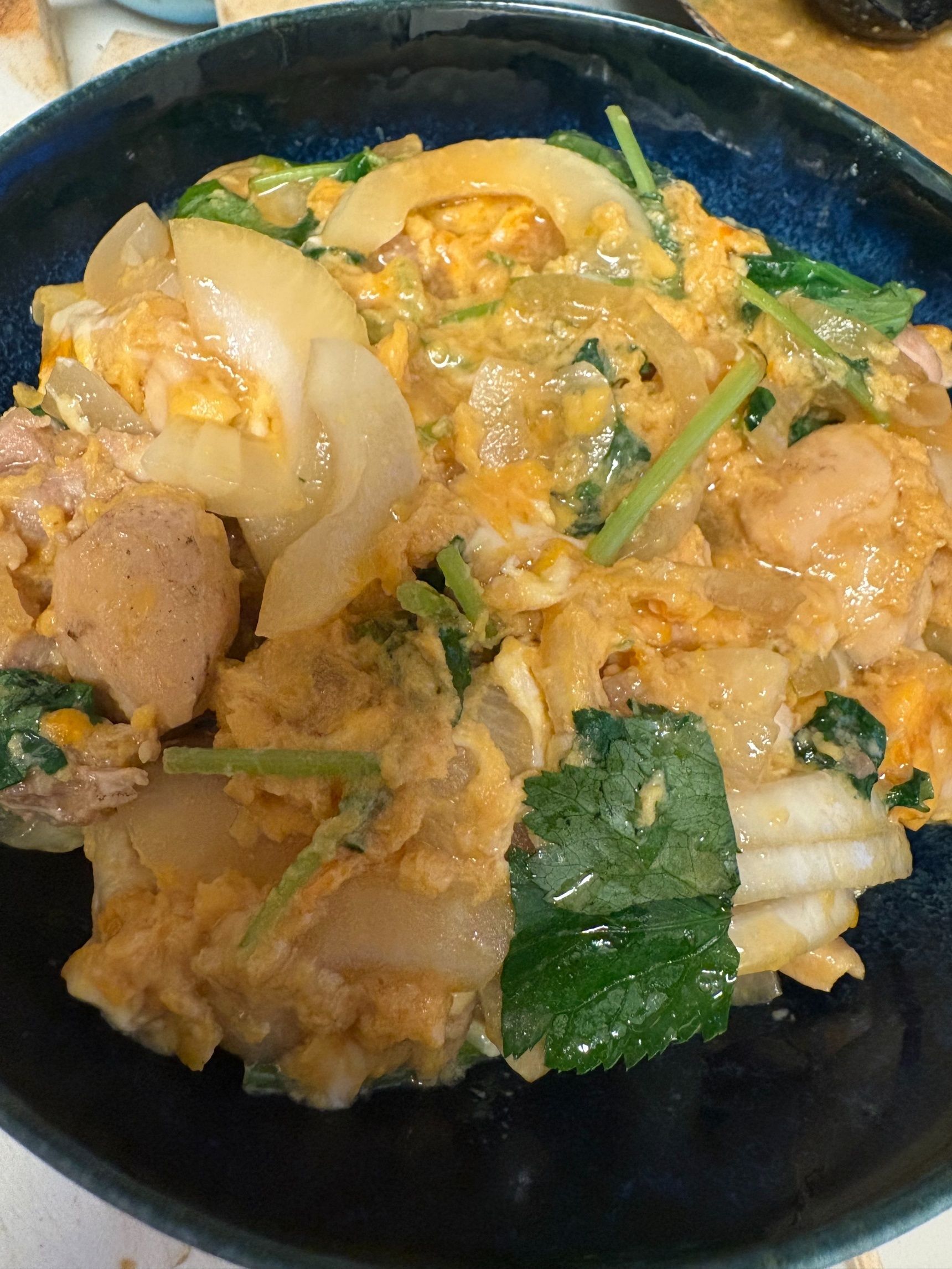 たまにはブランドものの鶏肉と卵で＜親子丼＞！