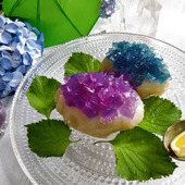 梅雨も初夏も彩る！ レモンで色が移りゆく紫陽花の和スイーツ