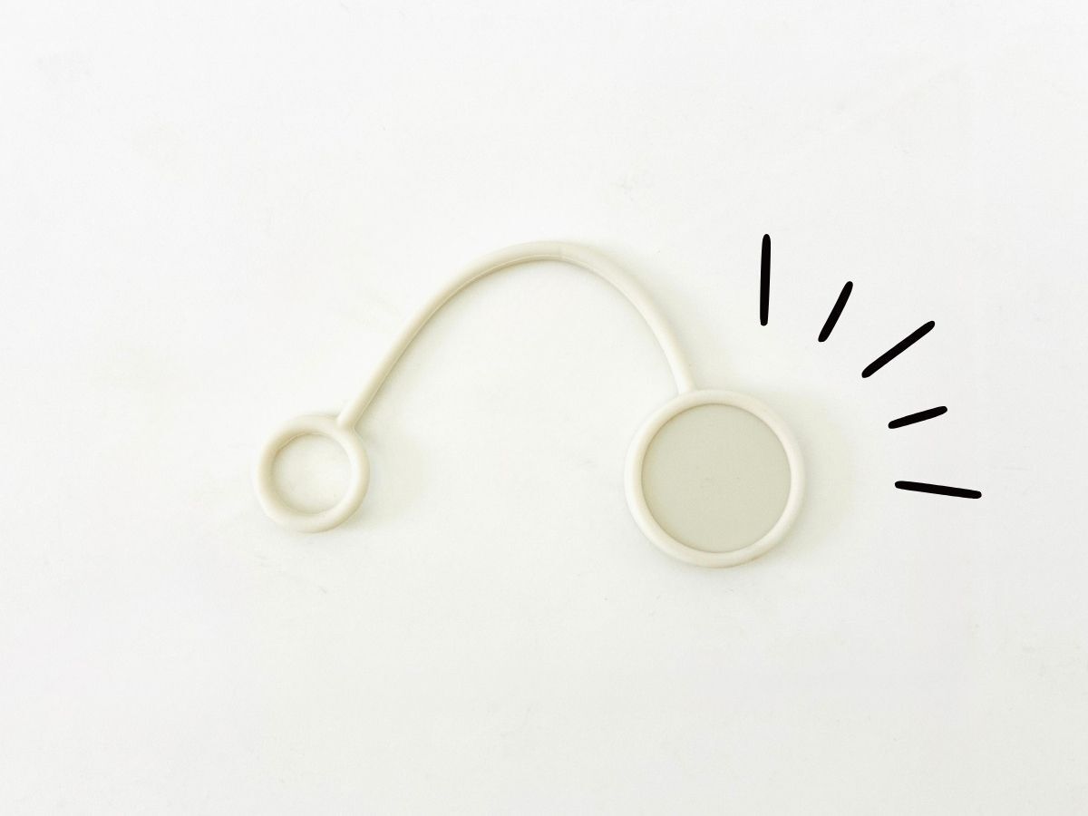 「なんで今までなかったの！？」【セリア】110円で傘のイライラ解消♡倒れない・落ちない便利グッズ