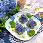 難しいこと抜き！パンケーキが簡単に丸ごと紫陽花に変身！初夏を楽しむおやつ時間