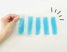 【セリア】『細長い保冷剤が整列しています』コレな～んだ？こんなのあったらいいなと思ってた♪