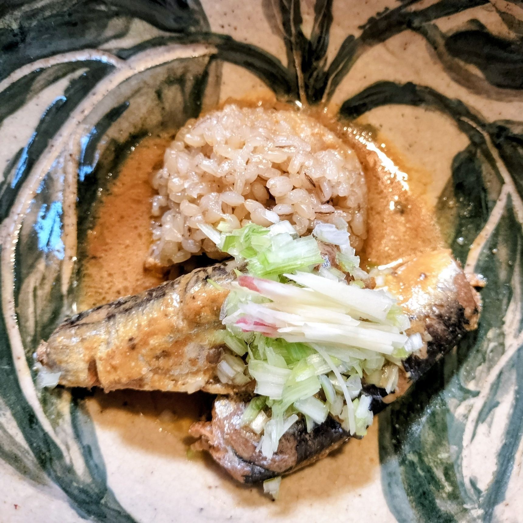 絶品！即席レンチン雑炊！イワシ白味噌煮缶×あさりの味噌汁×プチプチもちもちパックごはん！