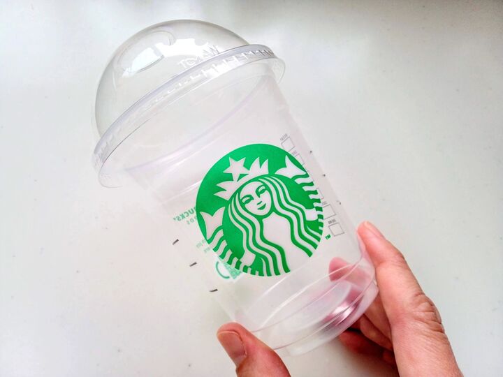 スタバのドーム型カップ、「専用アイテム」にしか見えない!?ママたちを悩ませる地味に面倒な洗い物に超便利♡
