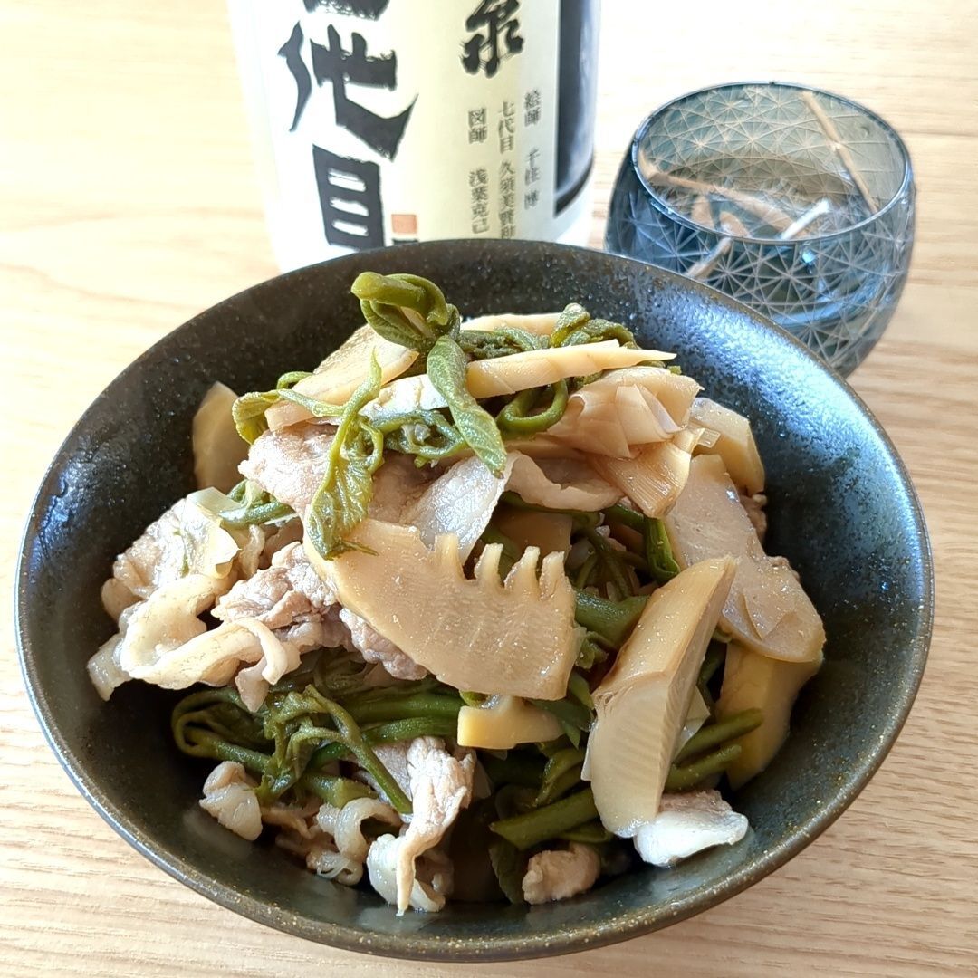 【ウドの大木も使いよう（笑）】ウド、筍、豚こま肉の炒め煮