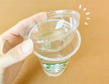 飲み終わったスタバカップ、捨てないで！上下ひっくり返すだけで"便利アイテム"に大変身♪