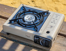 【知らないと危険】実際に爆発事故も…BBQで〈絶対避けたい〉カセットコンロの使い方