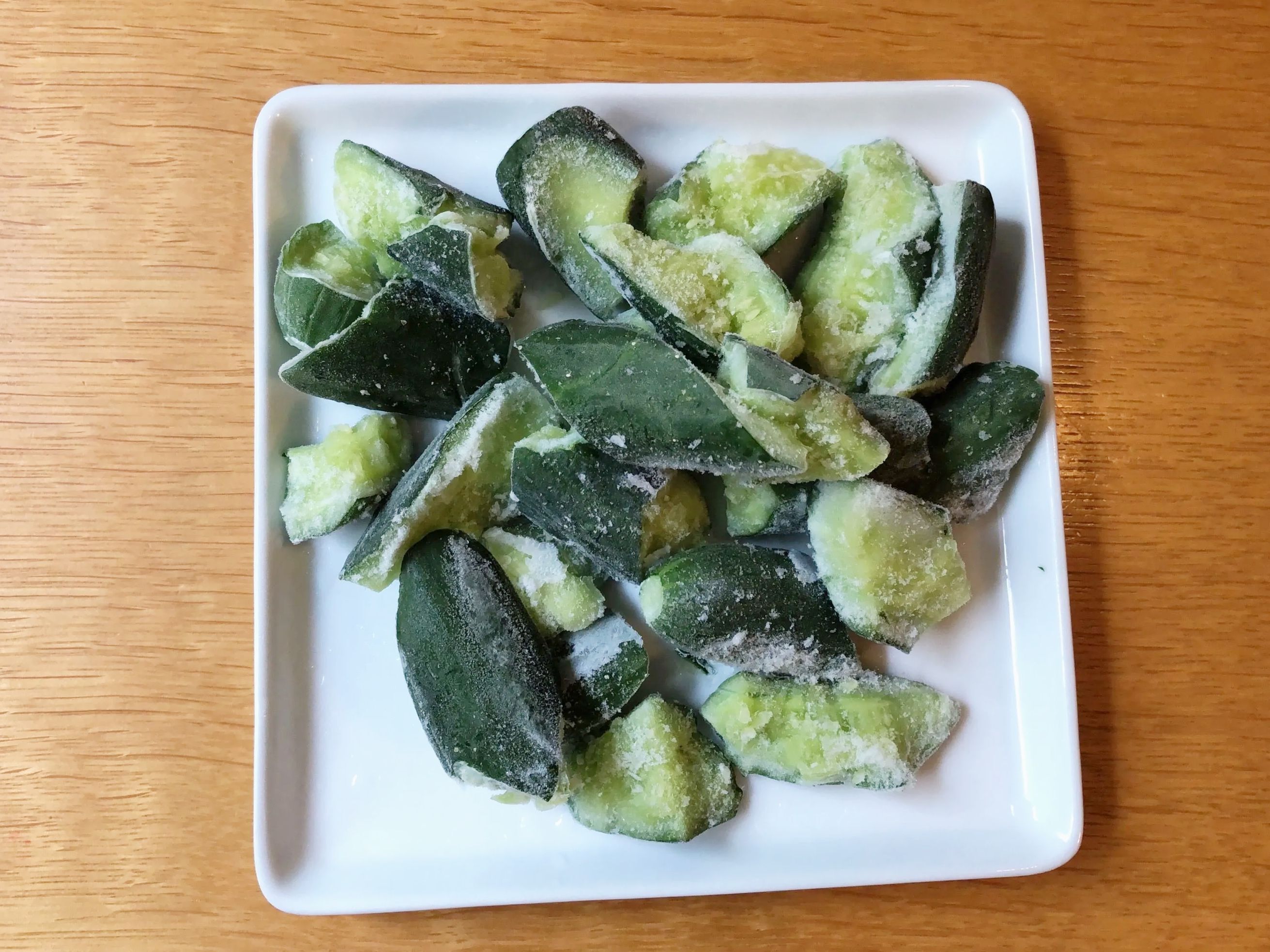 きゅうりは割って冷凍保存！味しみきゅうり漬けが手軽に作れる