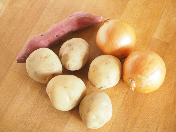 やっと決まった!じゃがいも・玉ねぎの保管術♡狭いキッチンでもじゃまにならない