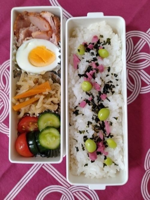 おかずの容器