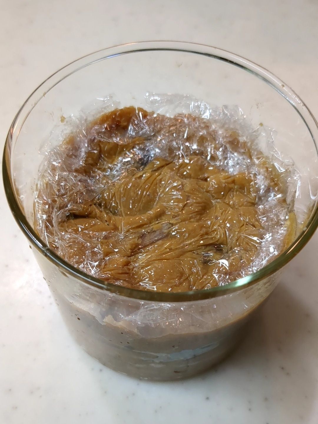 味噌で蓋をします！