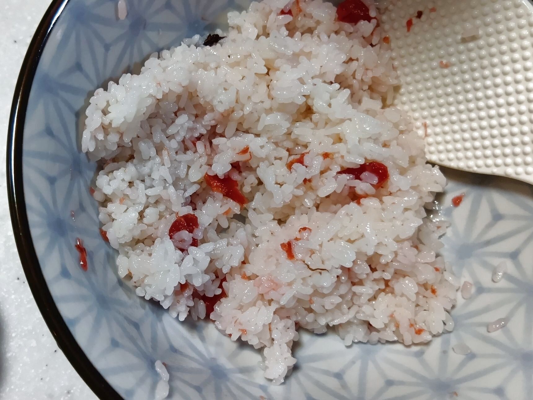 梅干し混ぜこみご飯なども同じ方法で簡単に作れますよ。
