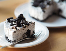 混ぜて冷やすだけ『オレオチーズケーキ』を夏休みのおやつに→実はとっても簡単な幸せレシピに挑戦♡