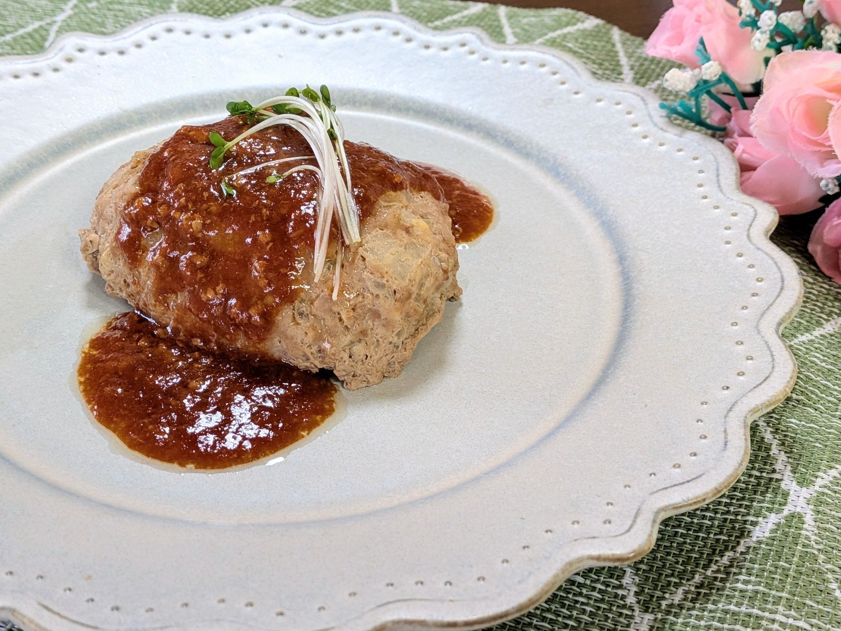 【電子レンジ調理】ハンバーグに挑戦してみた結果〜！
