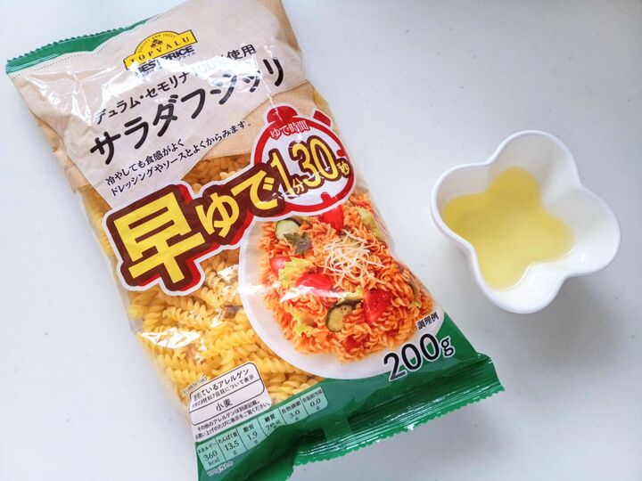 『余ったマカロニ』が5分で激ウマに大変身♡茹でずに今すぐできる!絶品アレンジ術に注目