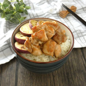 食べ応えバッチリ！「鶏肉とさつま芋のスパイシー丼」