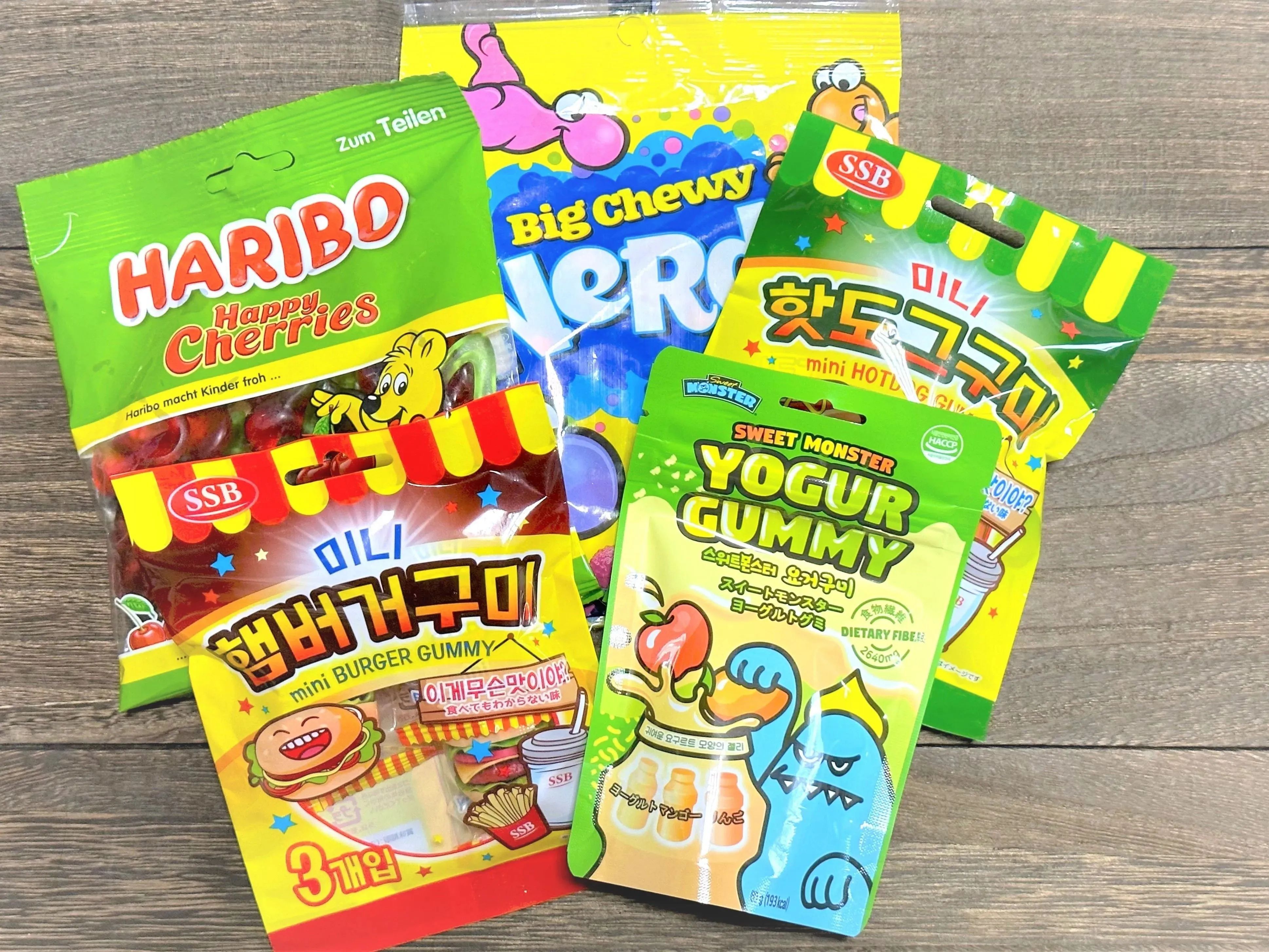 『お菓子袋×100均』で爆かわポーチが誕生♡縫わずに簡単に作れちゃいました！