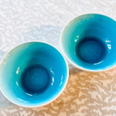 夏の食卓にぴったり！ターコイズブルーの食器でグンと素敵な小鉢に早変わり〜