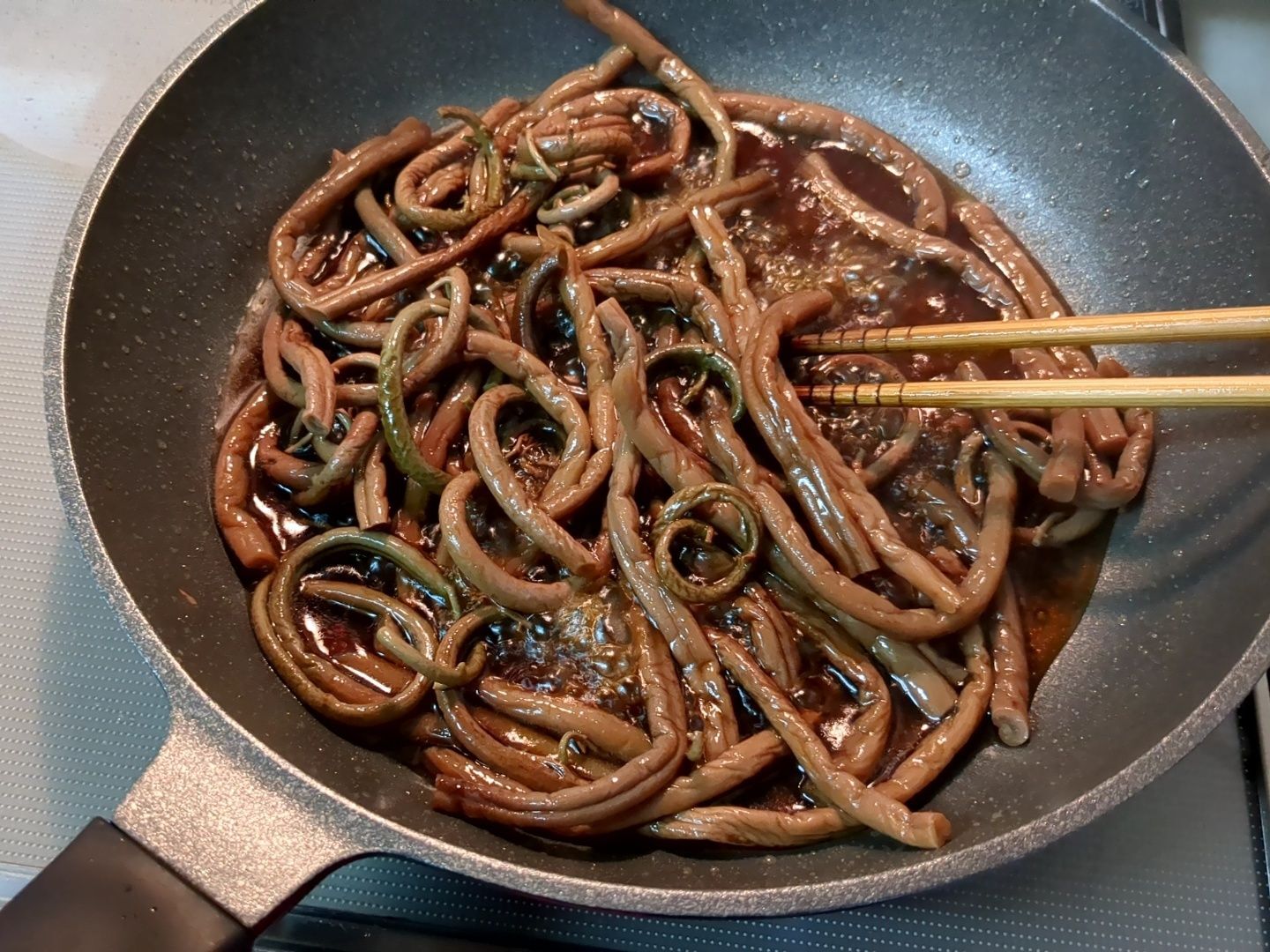 炒め煮にします。