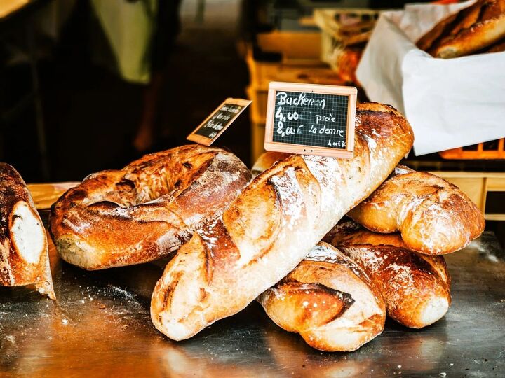 「フランスパン」と「バゲット」の違い。正しく言えたら天才!?【大人のたしなみ】