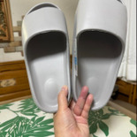 軽くて「ちょい履き」に便利