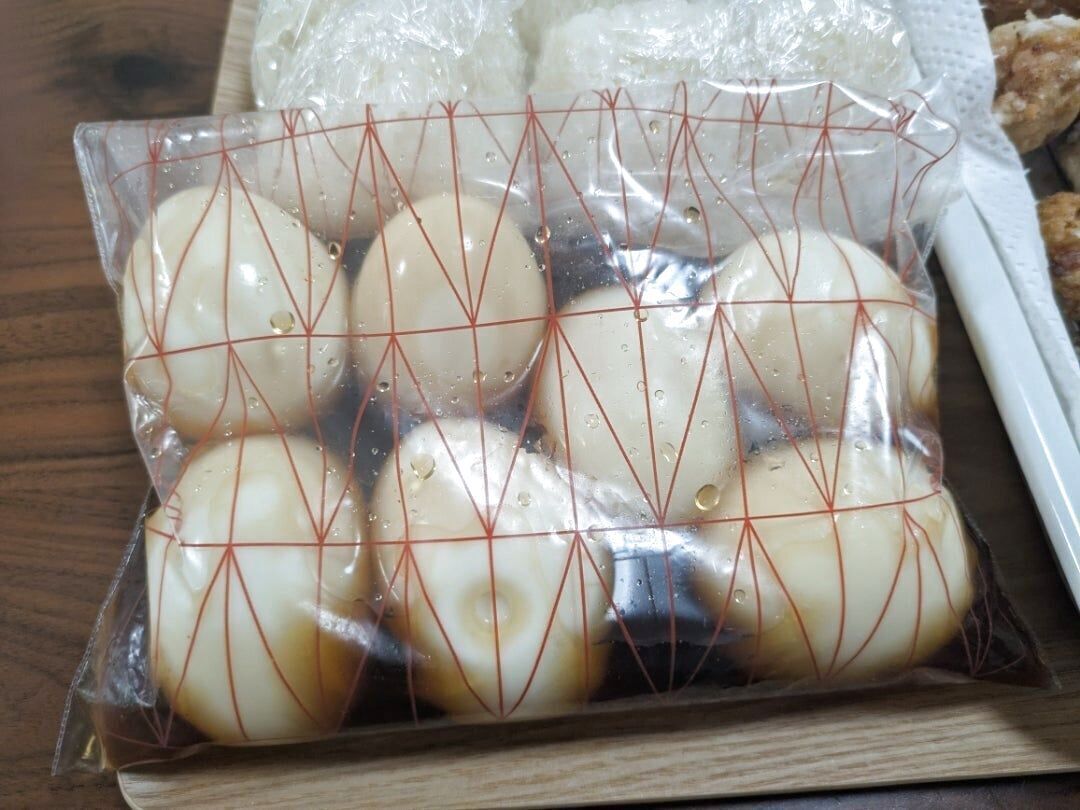 煮汁と合わせて袋に入れ、2時間以上置けば食べ頃…