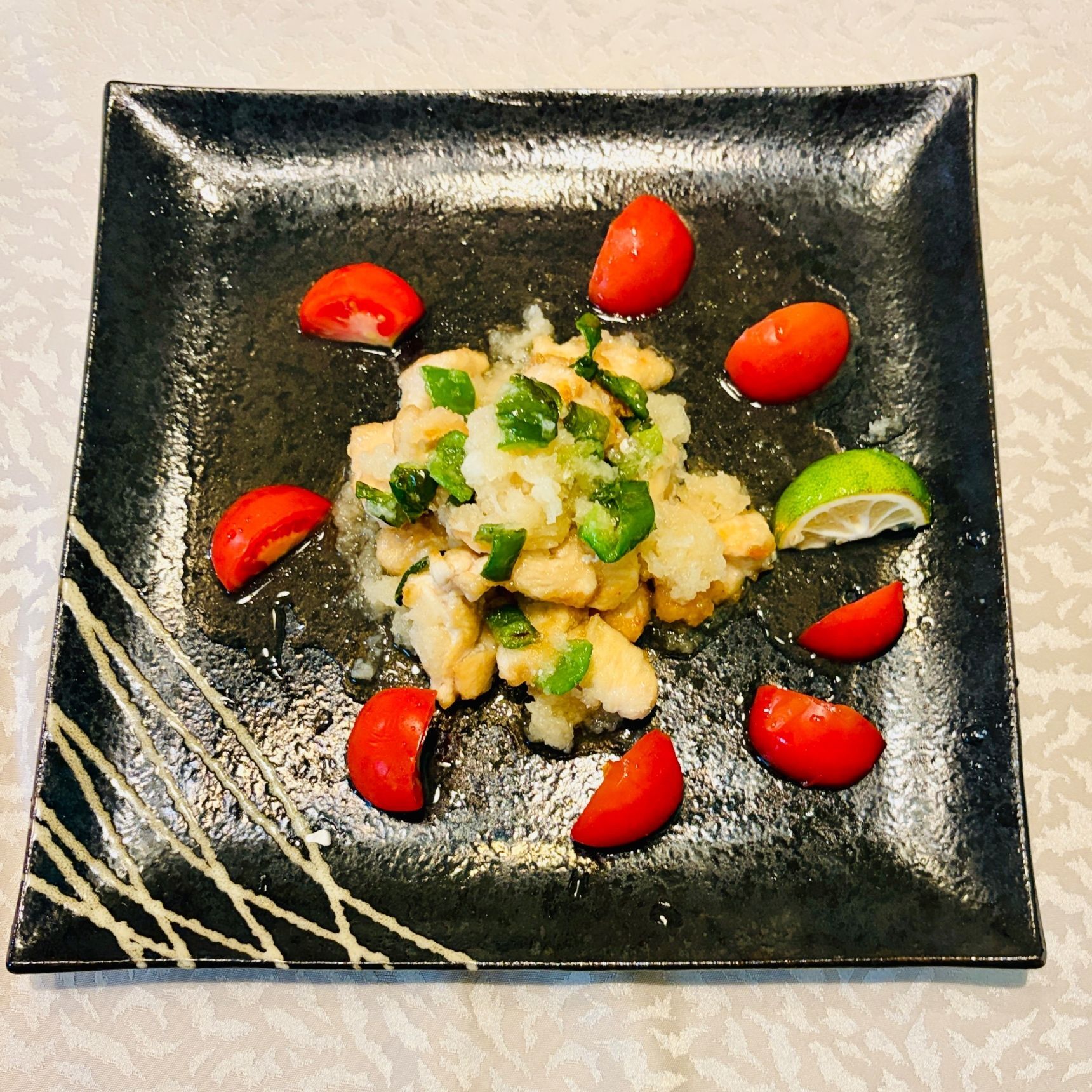鶏の唐揚げをさっぱり美味しくちょい足し味変！「鶏唐揚げのおろし和え」